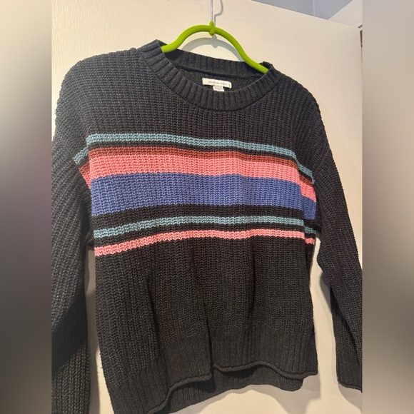 AE sweater - Picture 2 of 5